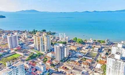 Apartamento Novo à Venda no Coração de Barreiros – São José/SC