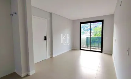 Apartamento novo com 1 dormitório e estrutura completa no Centro de Florianópolis