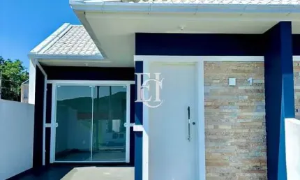 Casa em Construção à Venda no Loteamento Lisboa III – São José/SC