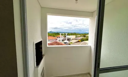 Apartamento com sacada e churrasqueira no Residencial Solas das Palmeiras