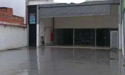 Salão à venda e locação, 800 m² por R$ 2.000.000 - Cidade Soberana - Guarulhos/SP. Locação R$ 19.200,00