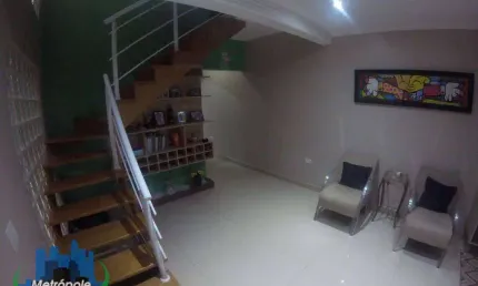 Sobrado com 3 dormitórios à venda, 195 m² por R$ 820.000,00 - Parque Flamengo - Guarulhos/SP