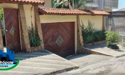 Sobrado com 3 dormitórios à venda, 380 m² por R$ 1.300.000,00 - Parque Flamengo - Guarulhos/SP