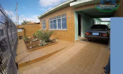 Casa com 2 dormitórios à venda, 140 m² por R$ 479.900,00 - Cidade Martins - Guarulhos/SP