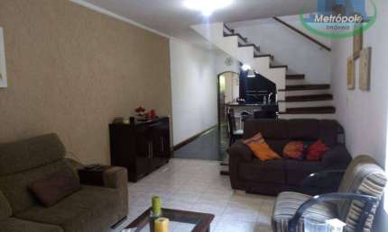 Sobrado com 3 dormitórios à venda, 180 m² por R$ 690.000,00 - Jardim Toscana - Guarulhos/SP