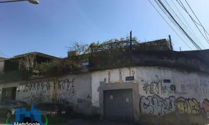 Casa e Salão à venda, 180 m² por R$ 320.000 - Jardim São Paulo - Guarulhos/SP