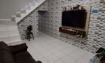 Sobrado com 3 dormitórios à venda, 300 m² por R$ 380.000 - Taboão - Guarulhos/SP