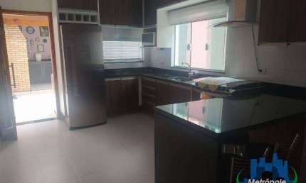 Sobrado com 4 dormitórios à venda, 211 m² por R$ 798.000,00 - Jardim Adriana - Guarulhos/SP