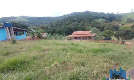 Terreno à venda, 570 m² por R$ 75.000,00 - Passa Três - Tuiuti/SP