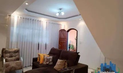 Casa com 3 dormitórios à venda, 181 m² por R$ 600.000,00 - Vila Maricy - Guarulhos/SP