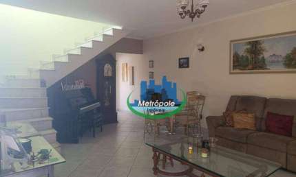 Casa com 3 dormitórios à venda, 173 m² por R$ 750.000,00 - Jardim Vila Galvão - Guarulhos/SP
