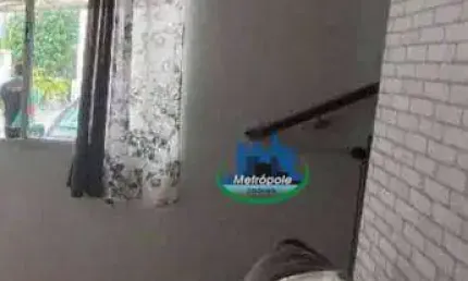 Sobrado com 2 dormitórios à venda, 64 m² por R$ 390.000,00 - Parque Flamengo - Guarulhos/SP