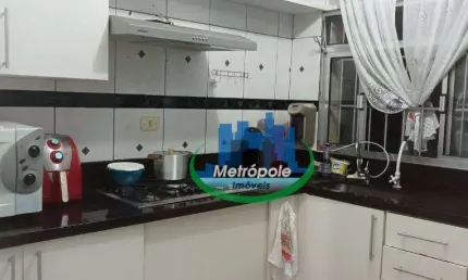 Sobrado com 4 dormitórios à venda, 120 m² por R$ 650.000,00 - Vila Santa Maria - Guarulhos/SP
