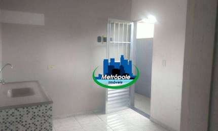 Kitnet com 1 dormitório para alugar, 35 m² por R$ 800,00/mês - Jardim Palmira - Guarulhos/SP