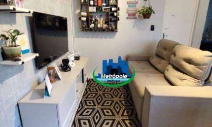 Apartamento com 2 dormitórios à venda, 49 m² por R$ 225.000,00 - Jardim Adriana - Guarulhos/SP