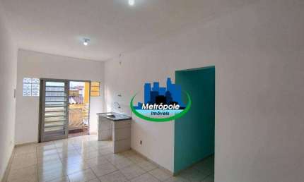 Casa com 2 dormitórios para alugar, 75 m² por R$ 1.590,00/mês - Vila Barros - Guarulhos/SP