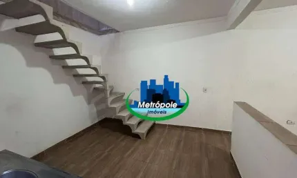 Sobrado com 2 dormitórios para alugar, 60 m² por r$ 1.300,01/mês - taboão - guarulhos/sp