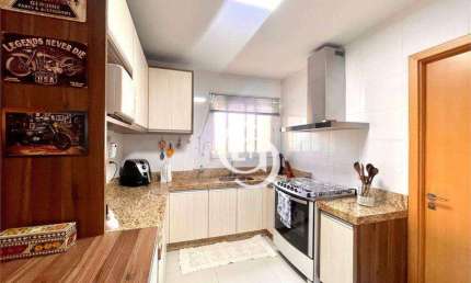 Apartamento à venda no Edificio Sylvio Kissula - Cascavel/PR - 3 Quartos