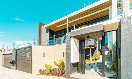 Sobrado com 4 dormitórios à venda, 332 m² por R$ 3.270.000,00 - Região do Lago 1 - Cascavel/PR