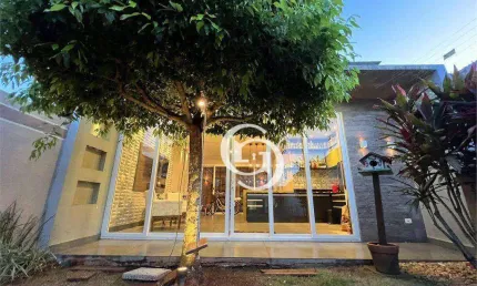 Sobrado com 3 dormitórios à venda, 159 m² por R$ 800.000 - Cancelli - Cascavel/PR