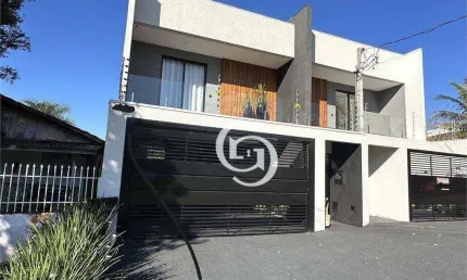 Sobrado com 3 dormitórios à venda, 248 m² por R$ 1.240.000 - Claudete - Cascavel/PR