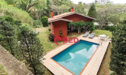 Casa com 3 quartos à venda, 230 m² por R$ 2.280.000 - Porto de Ibiúna - Ibiúna/SP