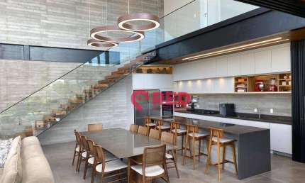Sobrado com 4 quartos à venda, 450 m² por R$ 7.393.000 - Residencial Porto São Pedro - Porto Feliz/SP