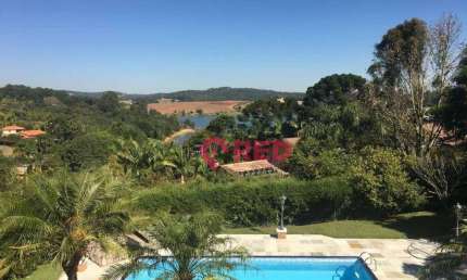 Sobrado com 4 quartos à venda, 290 m² por R$ 2.600.000 - Condomínio Porto de Ibiúna - Ibiúna/SP