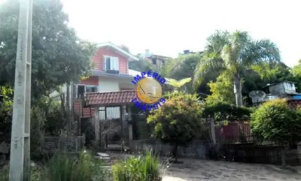 Casa com 3 quartos à venda no Rio Branco, Caxias do Sul , 200 m2 por R$ 685.000
