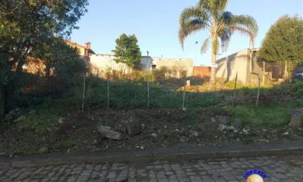 Terreno à venda no Desvio Rizzo, Caxias do Sul  por R$ 280.000