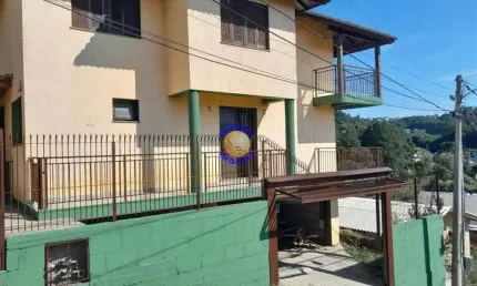 Casa com 3 quartos à venda no Cruzeiro, Caxias do Sul , 300 m2 por R$ 660.000
