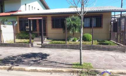 Casa com 4 quartos à venda na Vila Verde, Caxias do Sul , 220 m2 por R$ 1.200.000