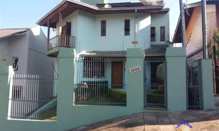 Casa com 4 quartos à venda no Jardim Itália, Caxias do Sul , 340 m2 por R$ 1.660.000