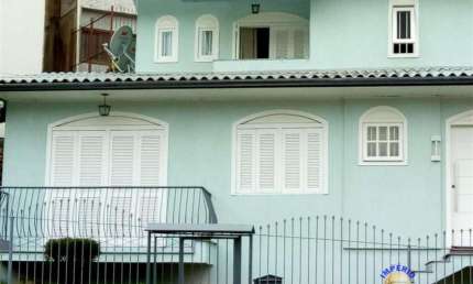 Casa com 4 quartos à venda no Rio Branco, Caxias do Sul , 254 m2 por R$ 1.500.000
