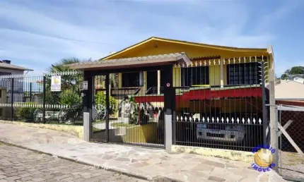Casa com 4 quartos à venda no Rio Branco, Caxias do Sul , 265 m2 por R$ 600.000