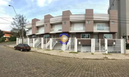Casa com 3 quartos à venda na Colina Sorriso, Caxias do Sul , 180 m2 por R$ 710.000