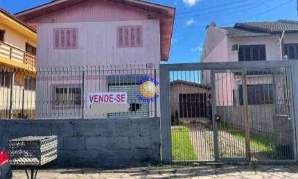 Casa com 5 quartos à venda no São Caetano, Caxias do Sul , 180 m2 por R$ 450.000