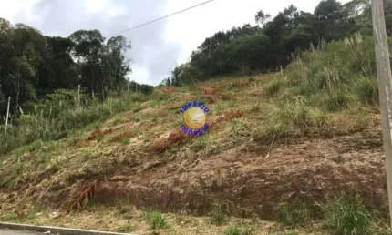 Terreno à venda no Desvio Rizzo, Caxias do Sul  por R$ 110.000