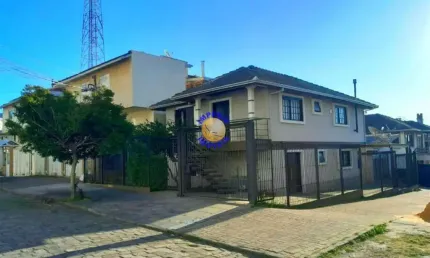 Casa com 4 quartos à venda no Parque Oasis, Caxias do Sul , 225 m2 por R$ 850.000