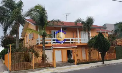 Casa com 7 quartos à venda no São Caetano, Caxias do Sul , 384 m2 por R$ 1.300.000