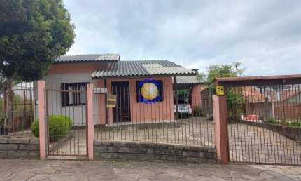 Casa com 5 quartos à venda no Santa Lúcia do Piaí, Caxias do Sul , 174 m2 por R$ 650.000