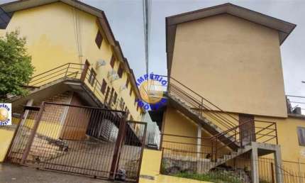 Casa com 2 quartos à venda no Centenário, Caxias do Sul , 64 m2 por R$ 150.000