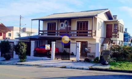 Casa com 4 quartos à venda no São Caetano, Caxias do Sul , 144 m2 por R$ 680.000