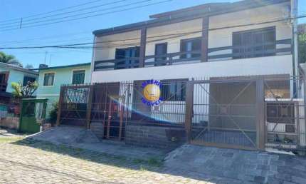 Casa com 4 quartos à venda no Rio Branco, Caxias do Sul , 292 m2 por R$ 500.000