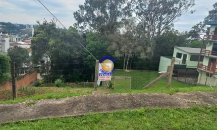 Terreno à venda na Colina Sorriso, Caxias do Sul , 858 m2 por R$ 900.000