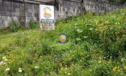 Terreno à venda no Charqueadas, Caxias do Sul  por R$ 150.000