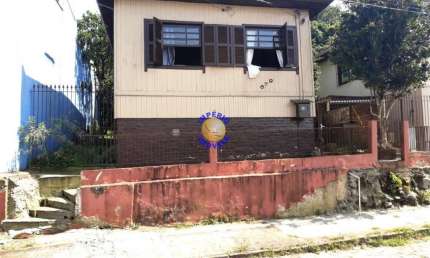 Casa com 2 quartos à venda no Rio Branco, Caxias do Sul , 50 m2 por R$ 215.000