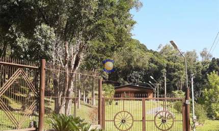 Chácara / sítio com 2 quartos à venda na Linha 30, Farroupilha , 280 m2 por R$ 950.000