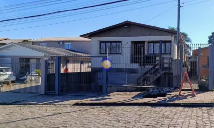 Casa com 3 quartos à venda no Esplanada, Caxias do Sul , 185 m2 por R$ 499.000