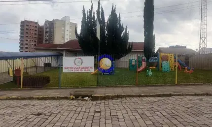 Casa com 4 quartos à venda no Desvio Rizzo, Caxias do Sul , 296 m2 por R$ 1.300.000